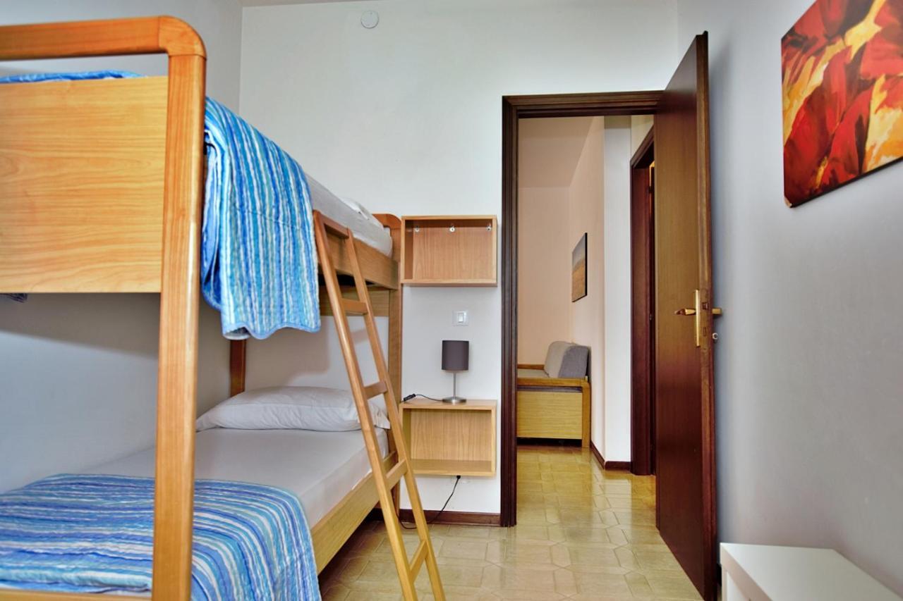 Residenza Canova Lignano Sabbiadoro Exterior foto