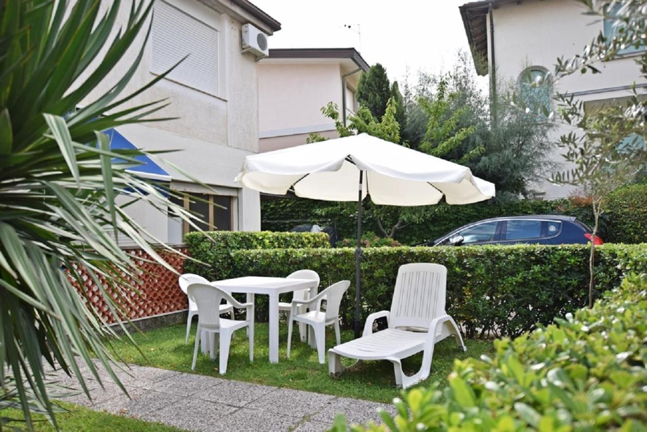 Residenza Canova Lignano Sabbiadoro Exterior foto
