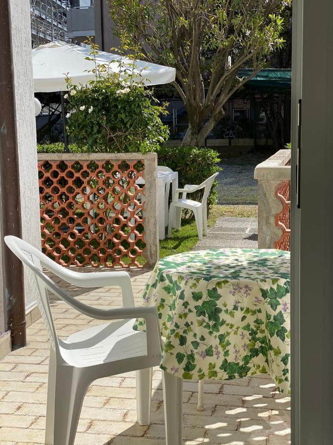 Residenza Canova Lignano Sabbiadoro Exterior foto