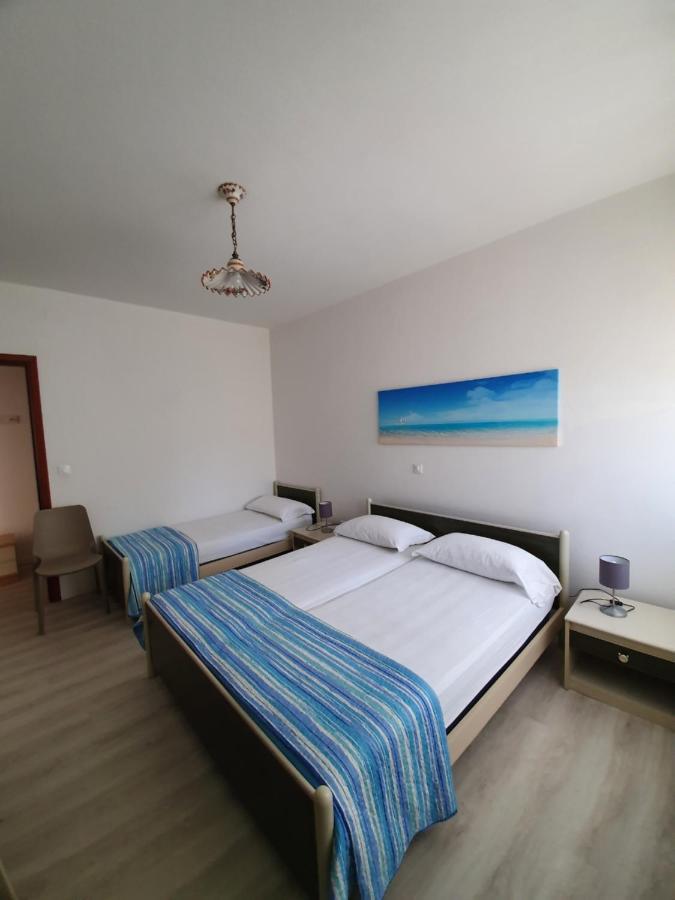 Residenza Canova Lignano Sabbiadoro Exterior foto